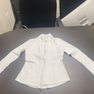 Lululemon define jacket size 6 almost new!